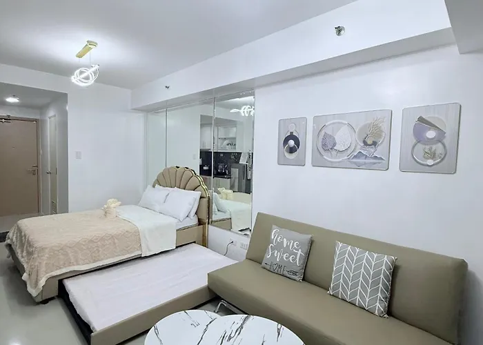 The Luxe Moa View At Sea Residences * マニラ市